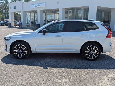 Used 2023 Volvo XC60 B5 Plus w/ Protection Package Premier image 4