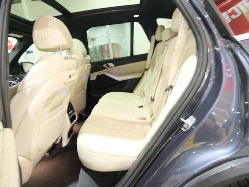 Used 2019 BMW X5 xDrive40i w/ Convenience Package AWD/4WD image 23