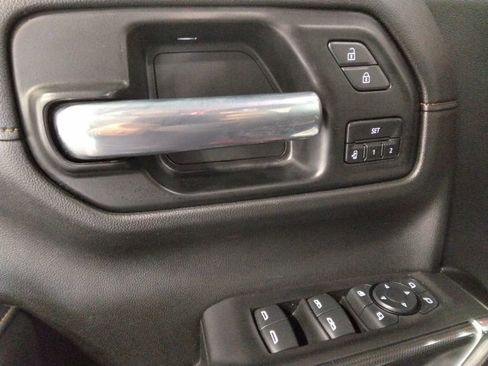 Used 2021 GMC Sierra 1500 AT4 w/ AT4 Preferred Package image 29
