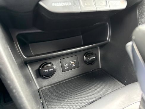 Used 2018 Hyundai Kona SEL AWD/4WD image 23