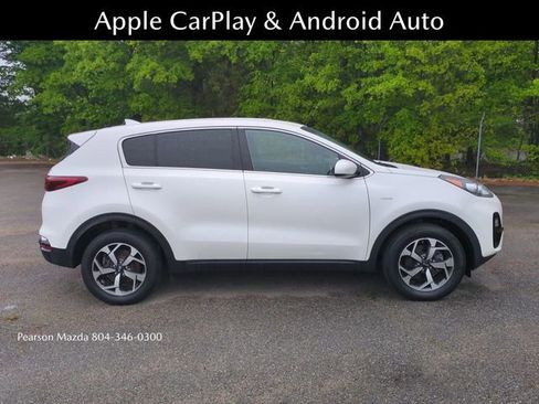 Used 2022 Kia Sportage LX AWD/4WD image 3