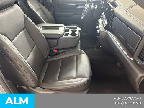 Used 2026 GMC Sierra 1500 SLT AWD/4WD image 16