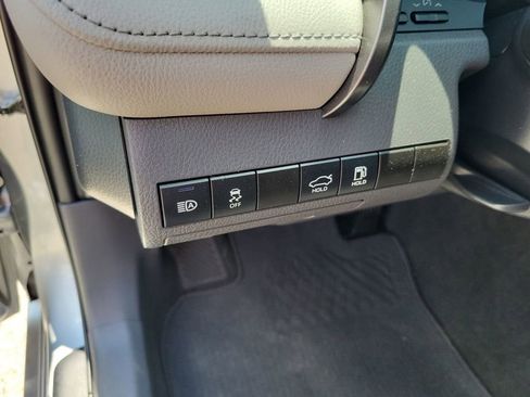 Used 2023 Toyota Camry LE image 14