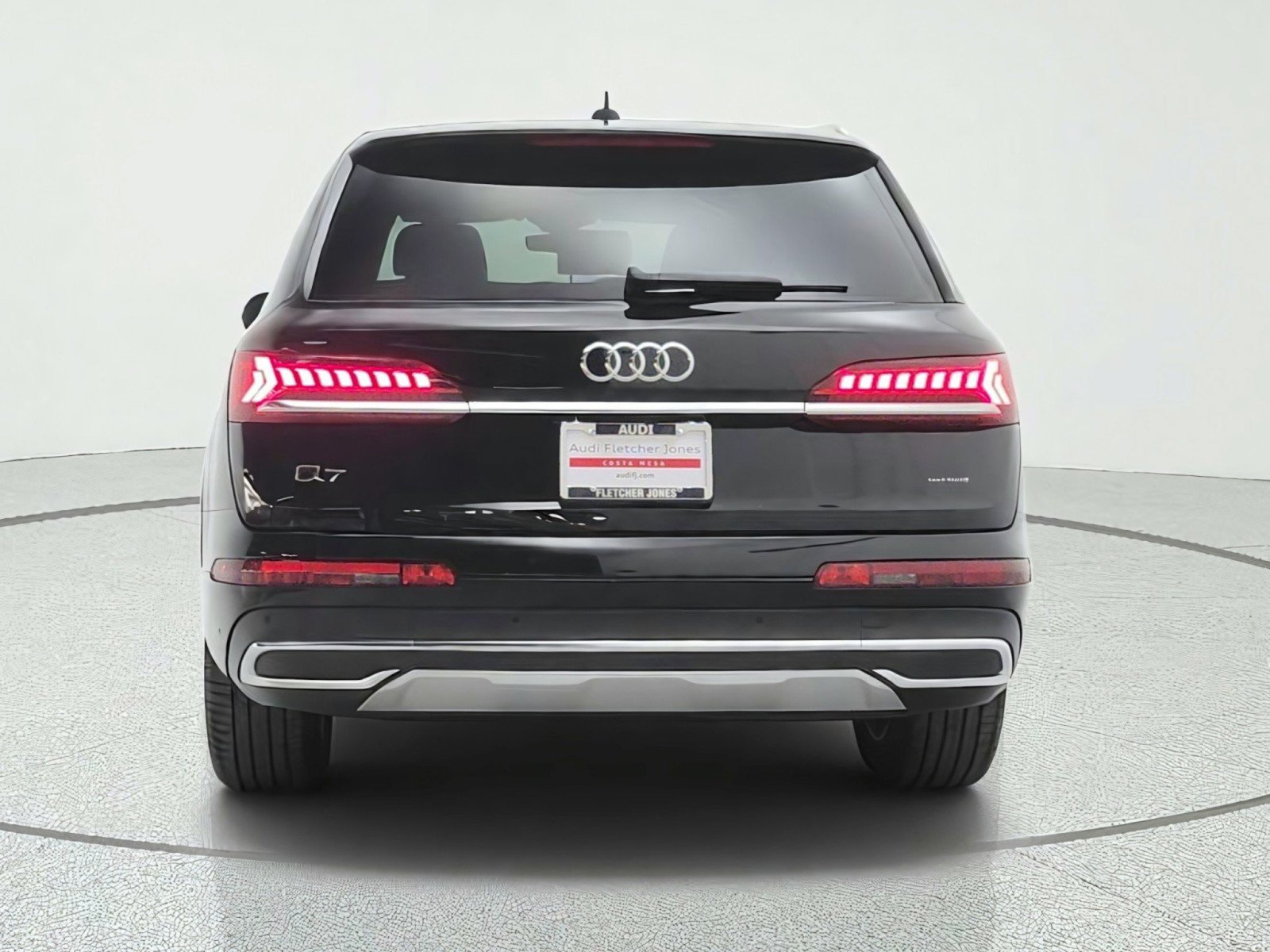 Used 2023 Audi Q7 2.0T Premium w/ Convenience Package AWD/4WD image 6