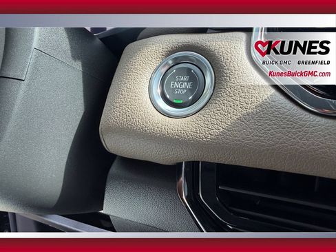 New 2026 GMC Canyon Denali AWD/4WD image 29