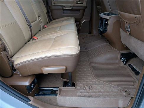 Used 2024 RAM 2500 Limited w/ Safety Group image 20