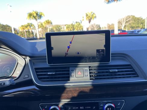 Used 2019 Audi Q5 2.0T Premium Plus w/ Premium Plus Package image 24