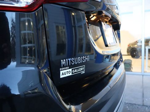 Used 2019 Mitsubishi Outlander SE image 31