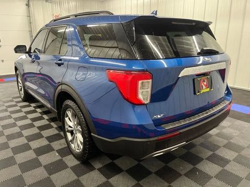 Used 2020 Ford Explorer XLT w/ Equipment Group 202A AWD/4WD image 8