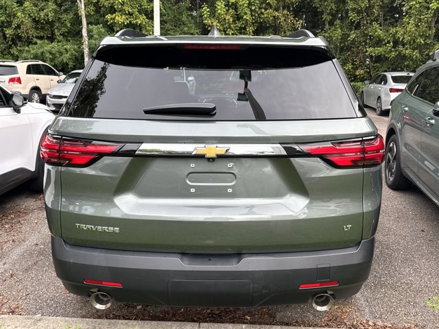 Used 2023 Chevrolet Traverse LT w/ LPO, Floor Liner Package FWD image 5