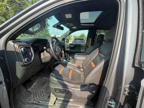 Used 2021 GMC Sierra 1500 AT4 w/ AT4 Preferred Package AWD/4WD image 16