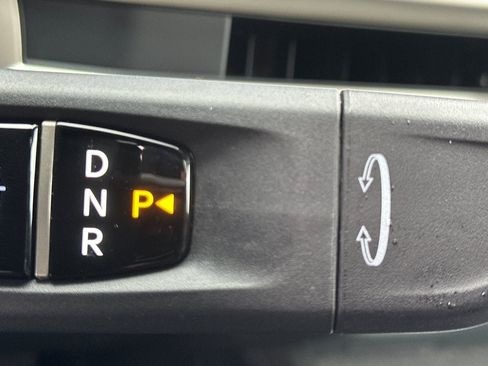 New 2027 Kia Telluride S image 25