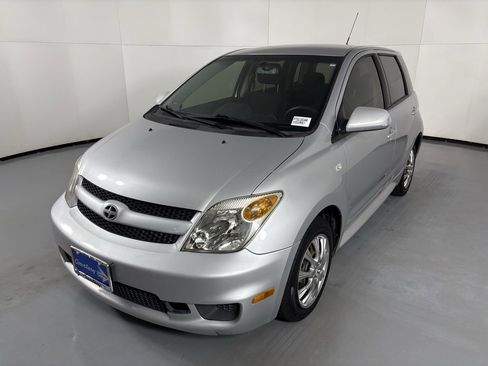 Used 2006 Scion xA image 4