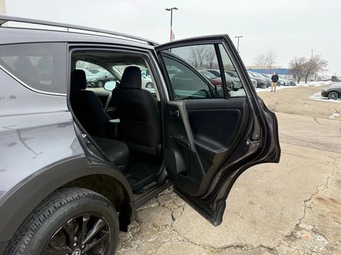 Used 2018 Toyota RAV4 Adventure image 21