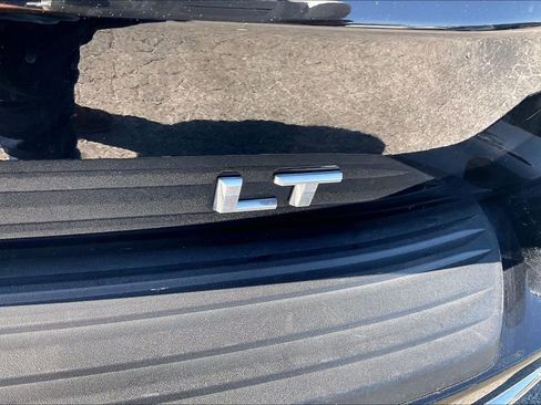 Used 2024 Chevrolet Tahoe LT AWD/4WD image 24