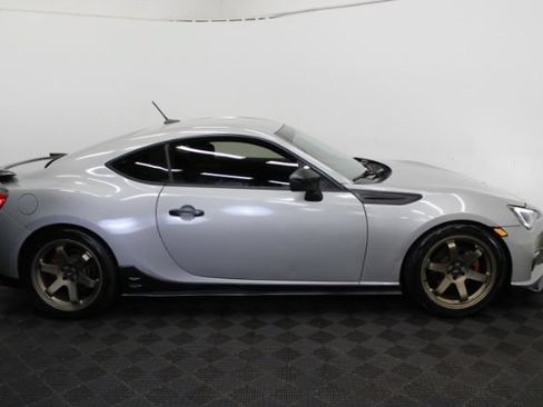 Used 2013 Subaru BRZ Limited w/ Popular Pkg 1A RWD image 4