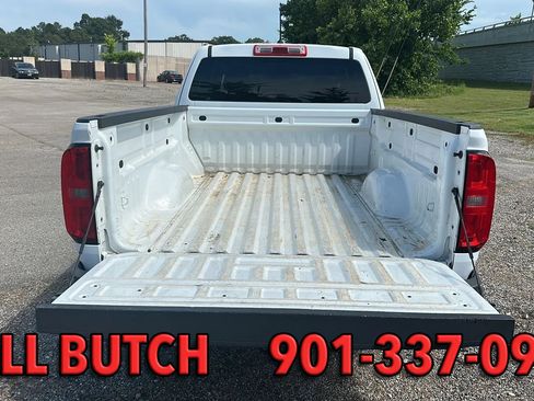 Used 2018 Chevrolet Colorado W/T RWD image 8
