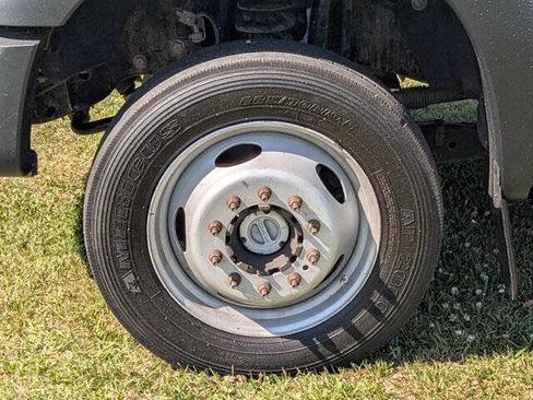 Used 2015 Ford F550 4x4 Regular Cab Super Duty image 10