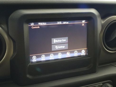 Used 2021 Jeep Wrangler Unlimited Sport AWD/4WD image 27