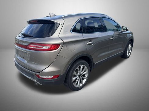 Used 2019 Lincoln MKC Select w/ Select Plus Package AWD/4WD image 4