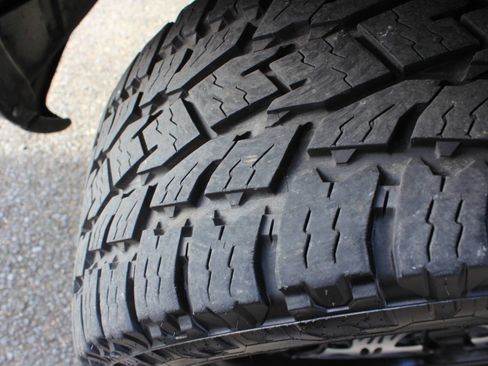 Used 2014 RAM 1500 Express image 4