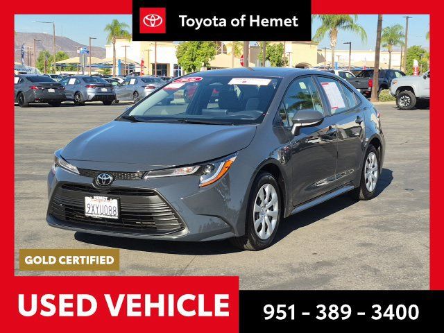 Used 2026 Toyota Corolla LE FWD image 1
