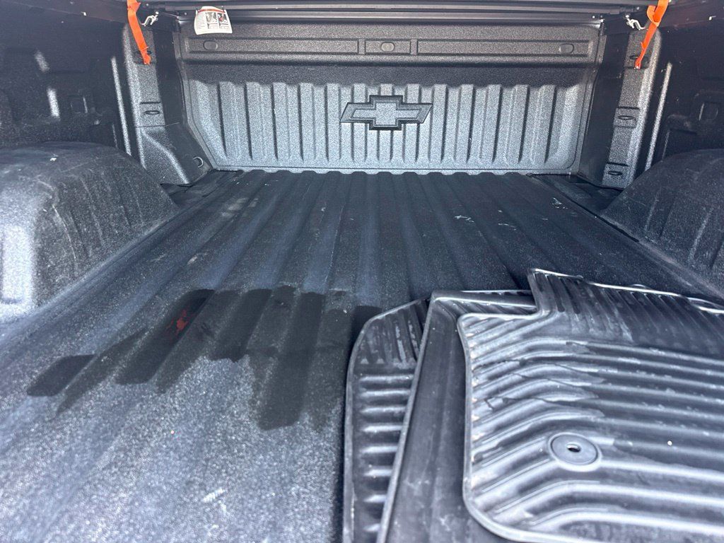 Used 2019 Chevrolet Silverado 1500 Custom Trail Boss w/ Custom Convenience Package AWD/4WD image 20