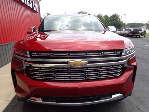 Used 2021 Chevrolet Tahoe Premier w/ Premium Package AWD/4WD image 14