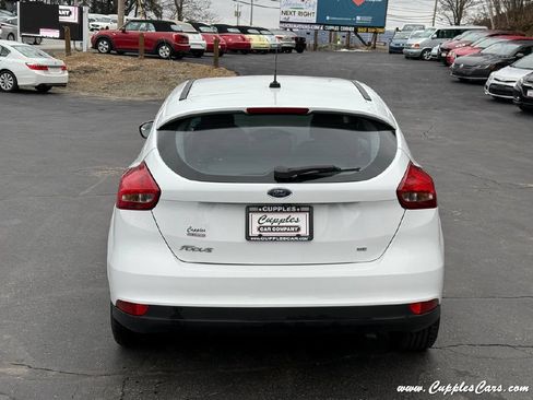 Used 2017 Ford Focus SE FWD image 36