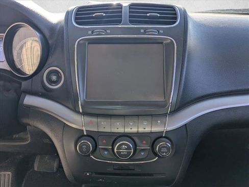 Used 2018 Dodge Journey Crossroad image 13