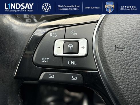 Used 2020 Volkswagen Passat 2.0T R-Line image 21