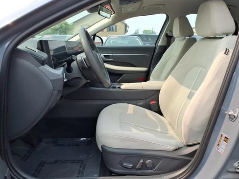 Used 2024 Hyundai Sonata SEL FWD image 16