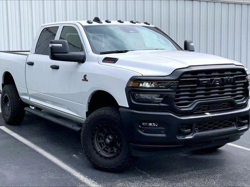 Used 2025 RAM 2500 Tradesman AWD/4WD image 2