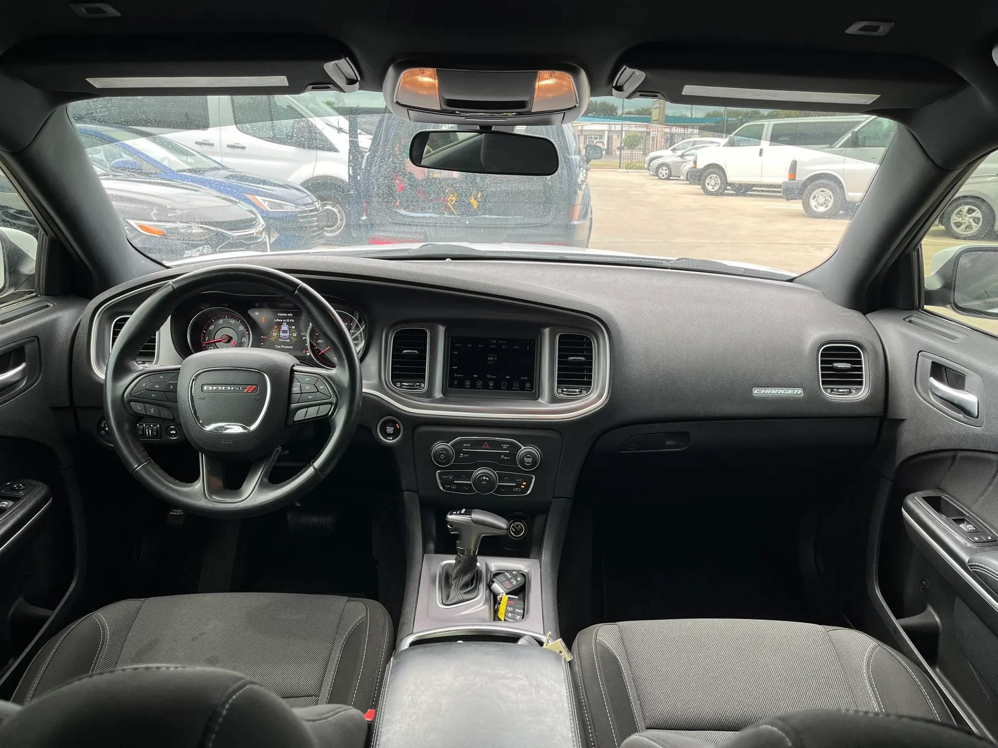 Used 2019 Dodge Charger SXT RWD image 37