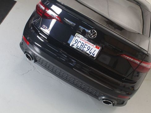 Used 2022 Volkswagen Jetta GLI Autobahn image 6