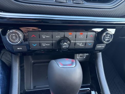 New 2026 Jeep Compass Latitude w/ Quick Order Package 29K AWD/4WD image 22