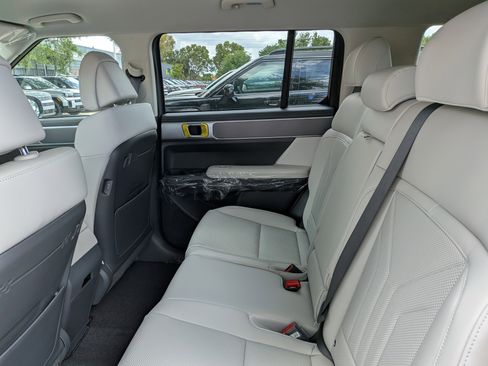 New 2026 Hyundai Santa Fe SEL FWD image 13