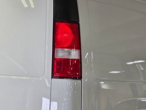 Used 2021 Chevrolet Express 2500 w/ Driver Convenience Package RWD image 12