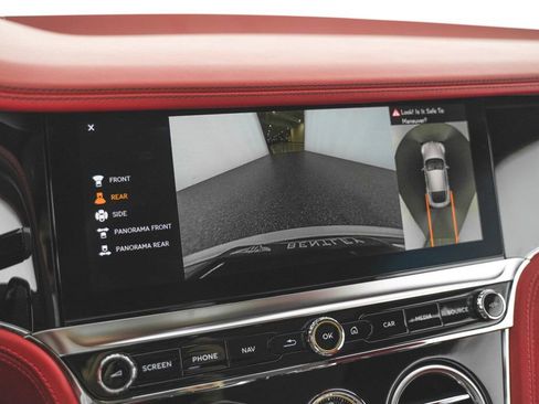 Used 2024 Bentley Continental GT image 50