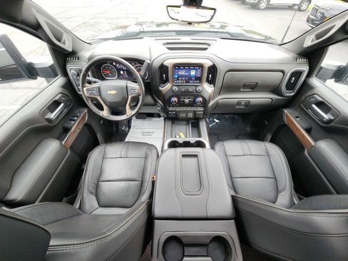 Used 2022 Chevrolet Silverado 2500 High Country w/ LPO, Hitch Package image 31