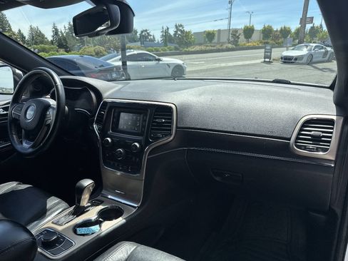 Used 2016 Jeep Grand Cherokee Limited AWD/4WD image 20