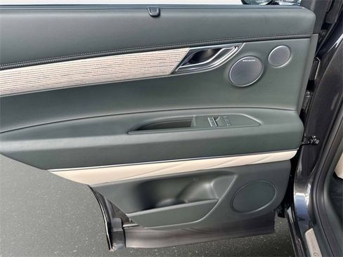 Used 2025 Genesis GV80 3.5T Advanced image 10