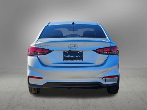 Used 2021 Hyundai Accent SE image 5