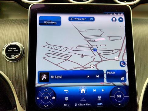 Used 2024 Mercedes-Benz GLC 300 4MATIC image 19