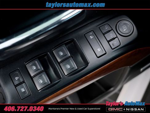 Used 2018 Chevrolet Silverado 1500 High Country image 22