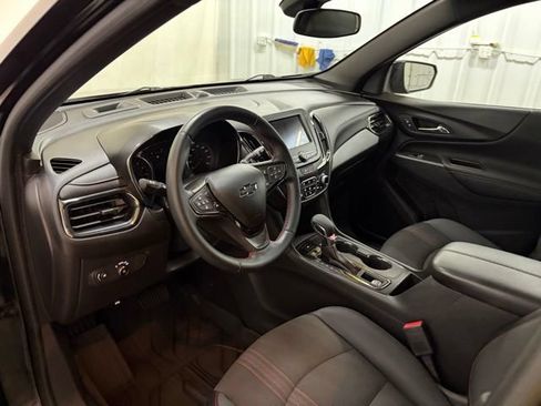 Used 2023 Chevrolet Equinox RS w/ LPO, Floor Liner Package AWD/4WD image 34
