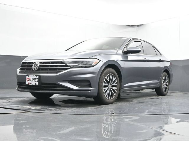 Used 2019 Volkswagen Jetta SE w/ Cold Weather Package FWD image 44