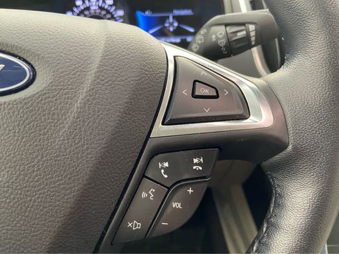Used 2023 Ford Edge Titanium w/ Equipment Group 301A AWD/4WD image 24