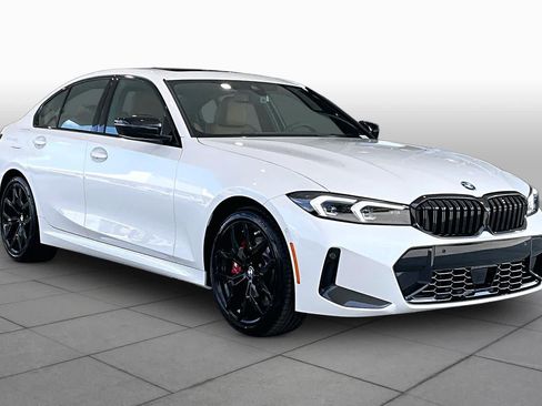 New 2026 BMW 330i Sedan w/ M Sport Package RWD image 2