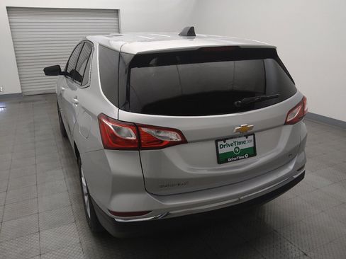 Used 2020 Chevrolet Equinox LT FWD image 6